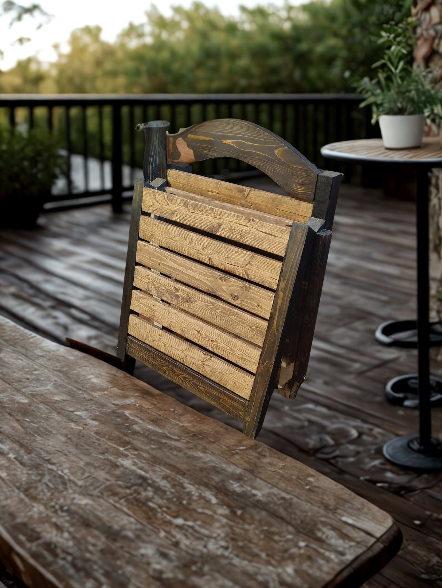 Folding pool/beach chair